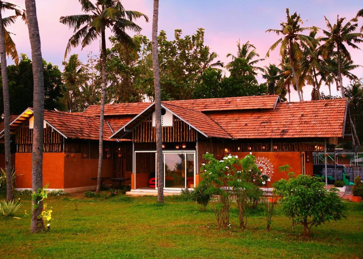 Pura Vida Varkala Hotel Luaran gambar