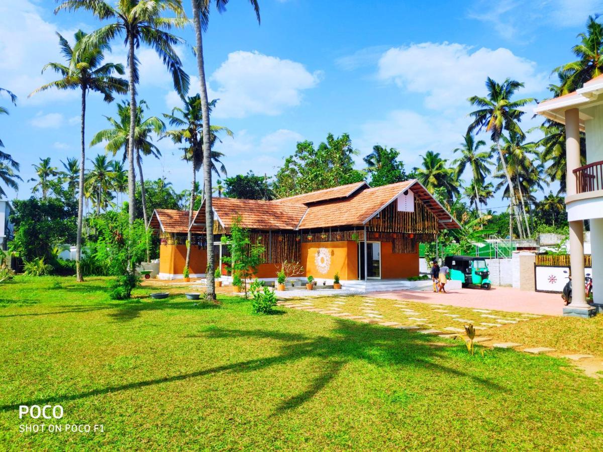 Pura Vida Varkala Hotel Luaran gambar