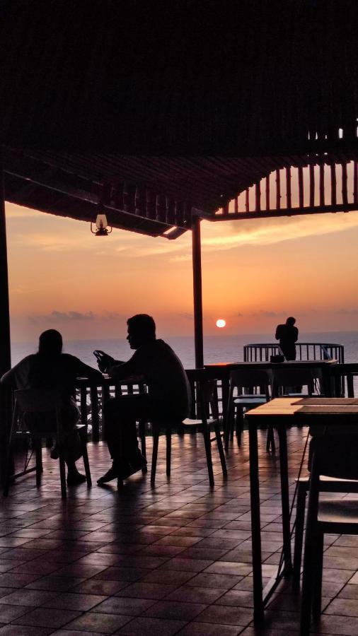 Pura Vida Varkala Hotel Luaran gambar